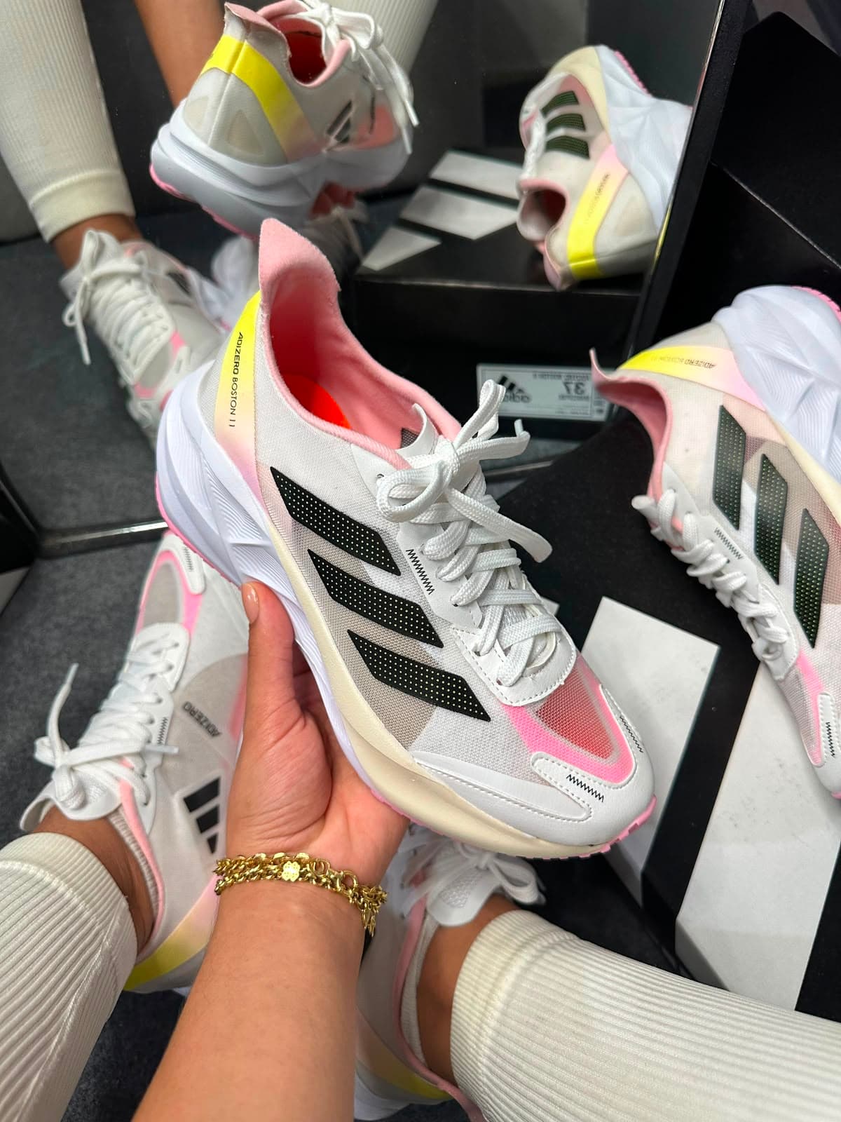 ADIZERO BOSTON 11 2.0