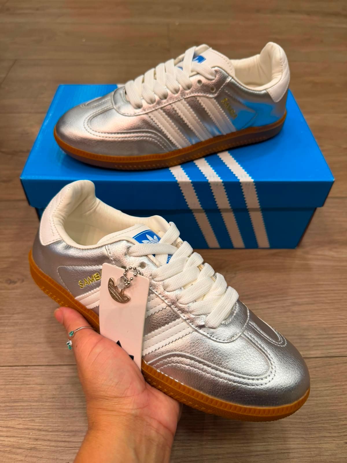 ADIDAS SAMBA PRATEADO